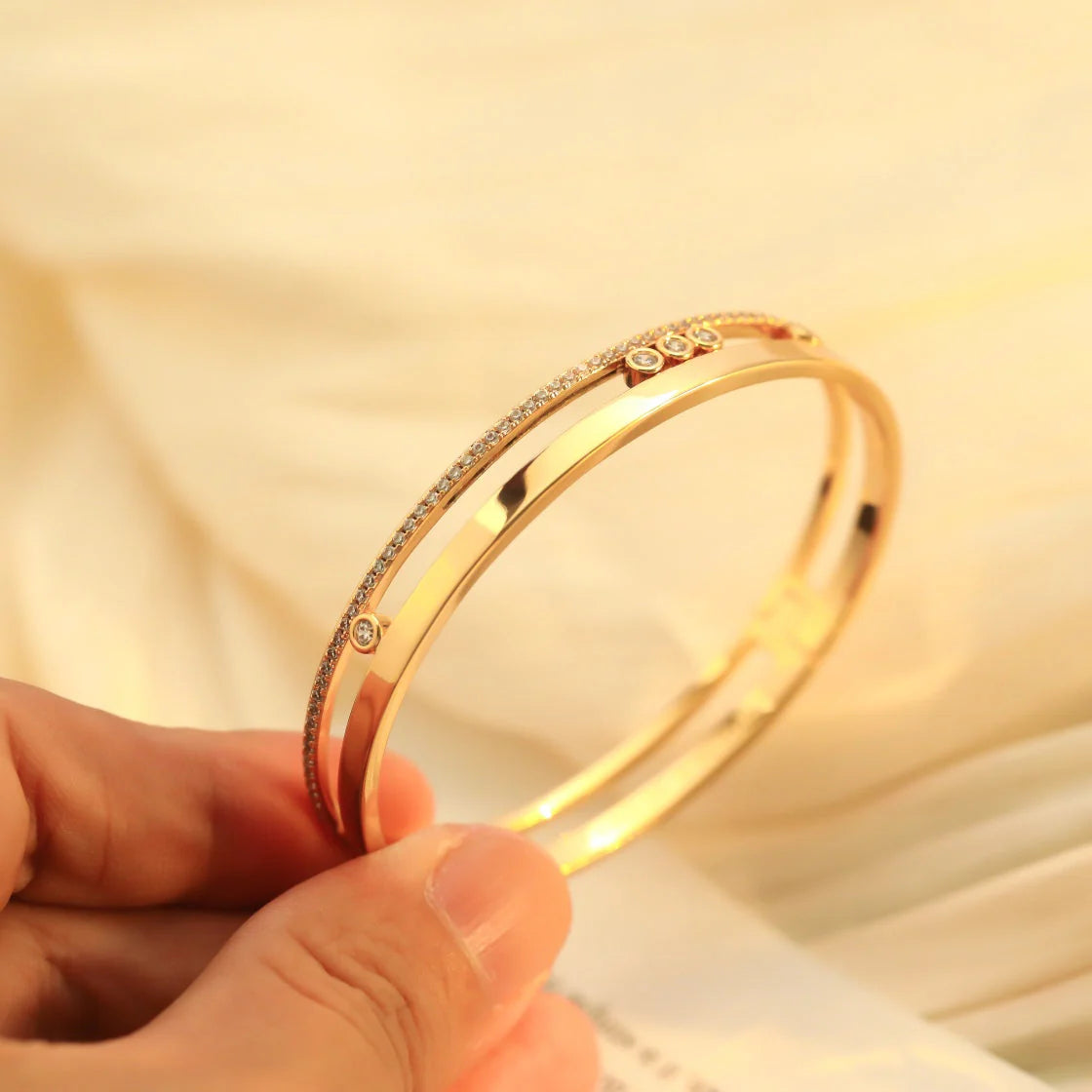 [Vera Jewelry]Move Romane Diamond Bangle Bracelet