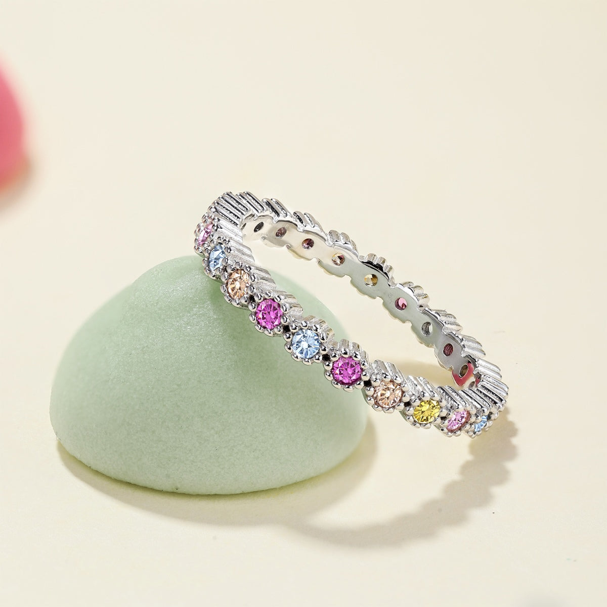 [Vera Jewelry]Unique Scintillating Round Cut Daily Ring