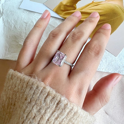 [Vera Jewelry]4.0 Carat Luxurious Engagement Ring