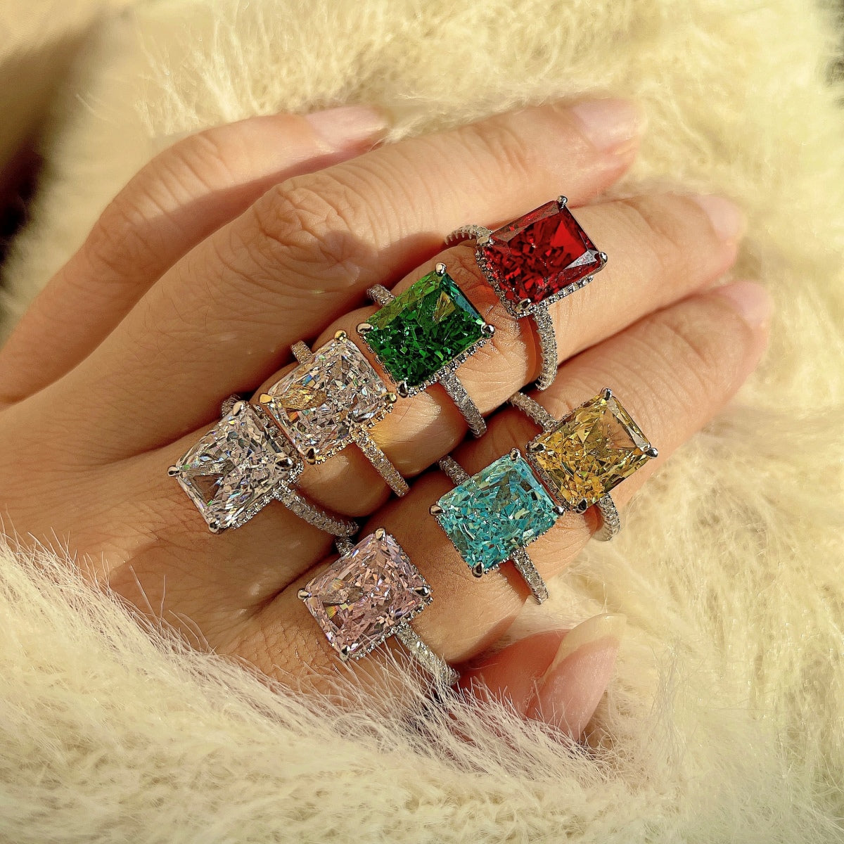 [Vera Jewelry]4.0 Carat Luxurious Engagement Ring