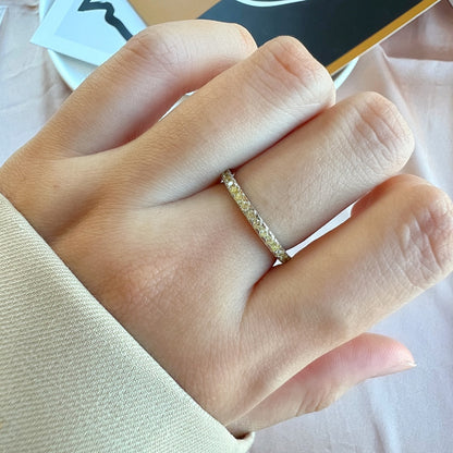 [Vera Jewelry]Delicate Sparkling Round Cut Daily Ring