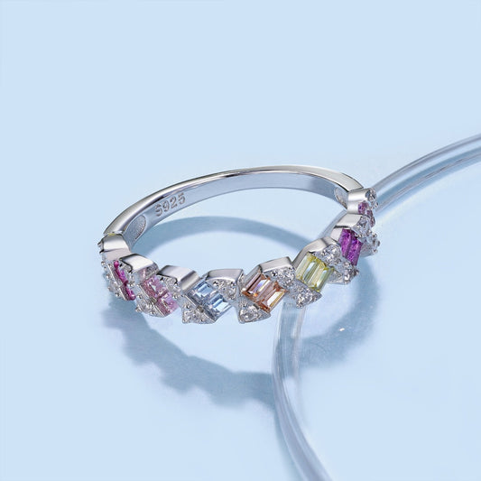 [Vera Jewelry]Delicate Vibrant Emerald Cut Daily Ring