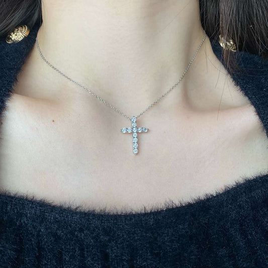 [Vera Jewelry] Einzigartige halskette in kreuzform