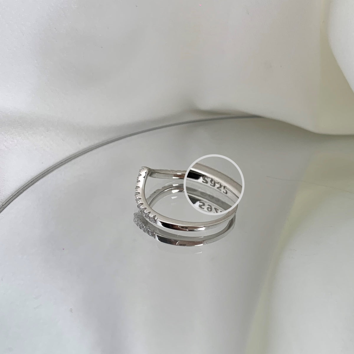 [Vera Jewelry]Elaborate Tennis Band Ring