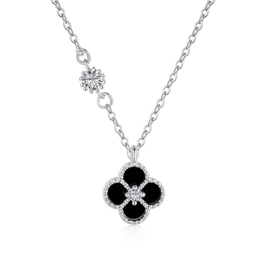 [Vera Jewelry] Zarte Halskette in Blumenform