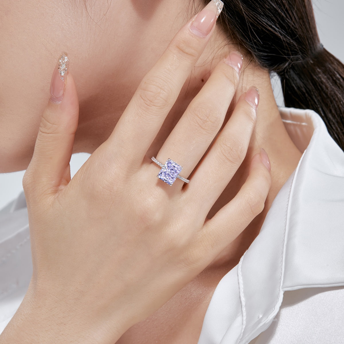 [Vera Jewelry]4.0 Carat Luxurious Engagement Ring