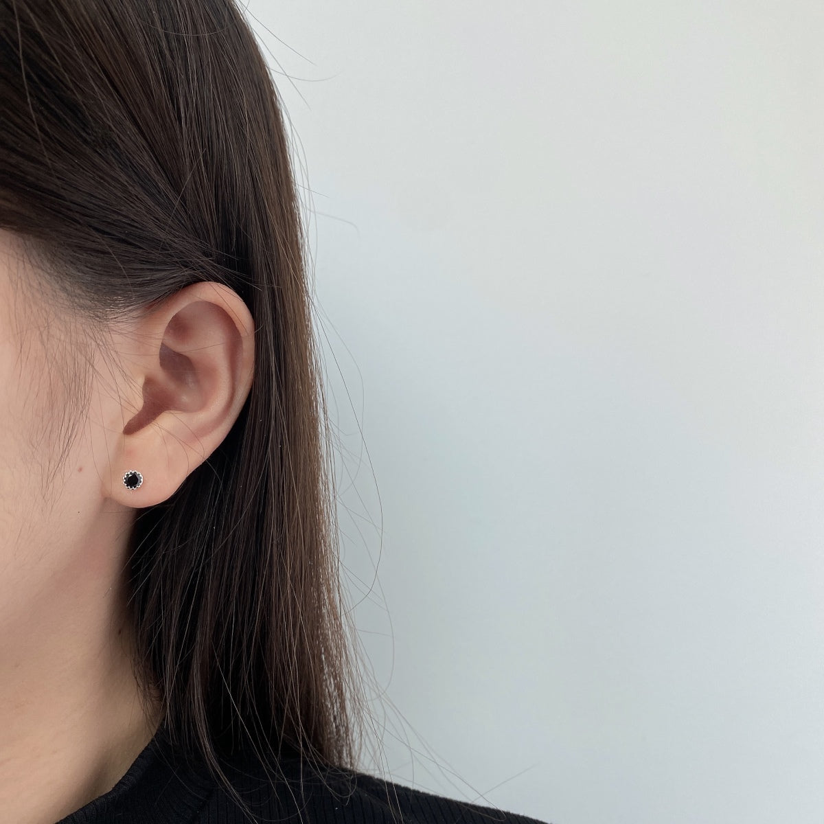[Vera Jewelry]Sparkling Colorful Round Shape Earrings