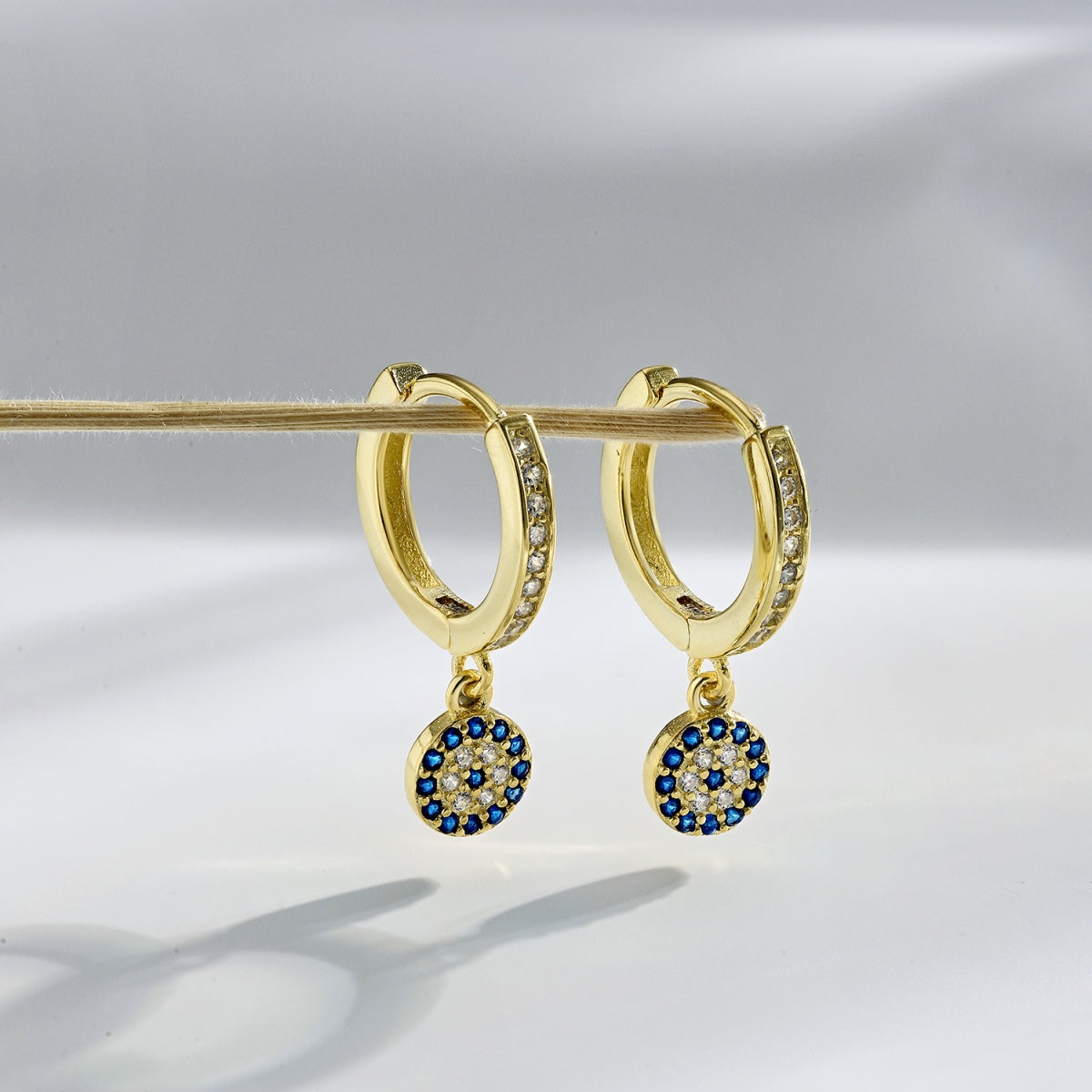 [Vera Jewelry]ユニークなデビルアイピアス