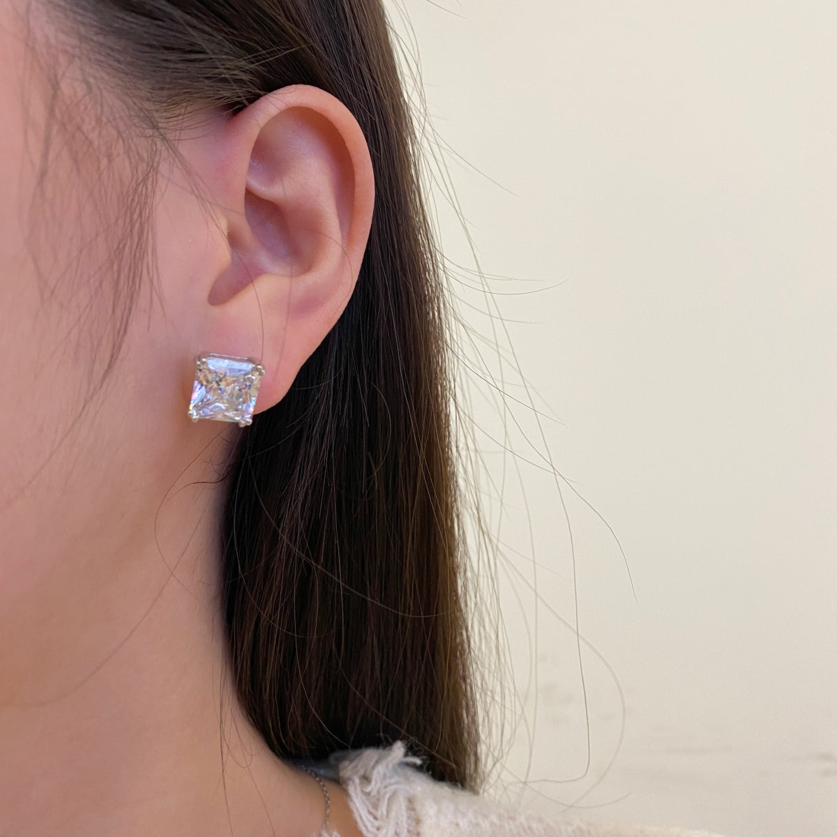 [Vera Jewelry]Delicate Square Shape Earrings