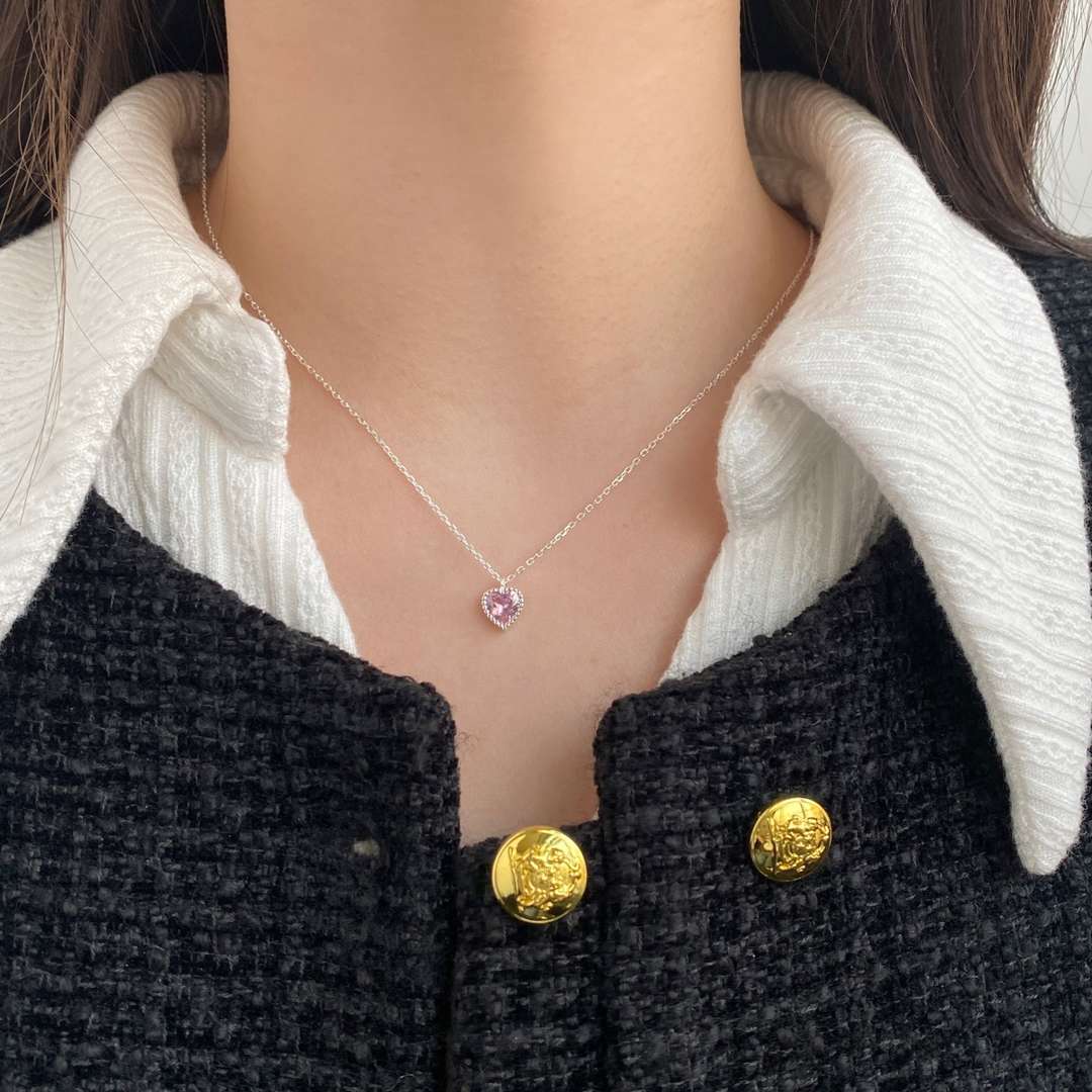[Vera Jewelry]Ornate Heart Shape Necklace