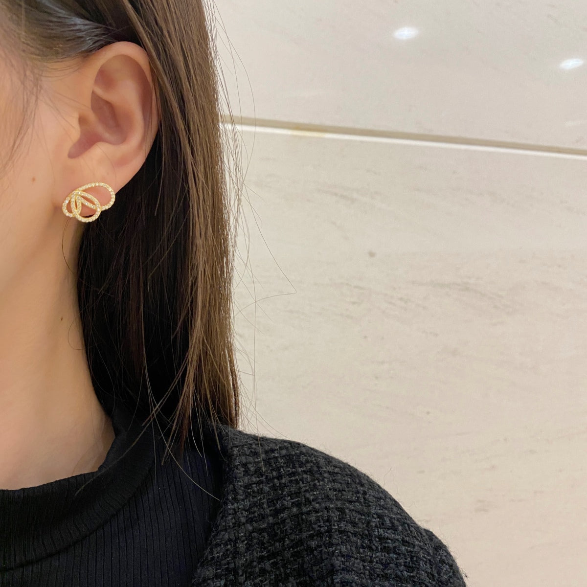 [Vera Jewelry]Exquisite Butterfly Shape Earrings