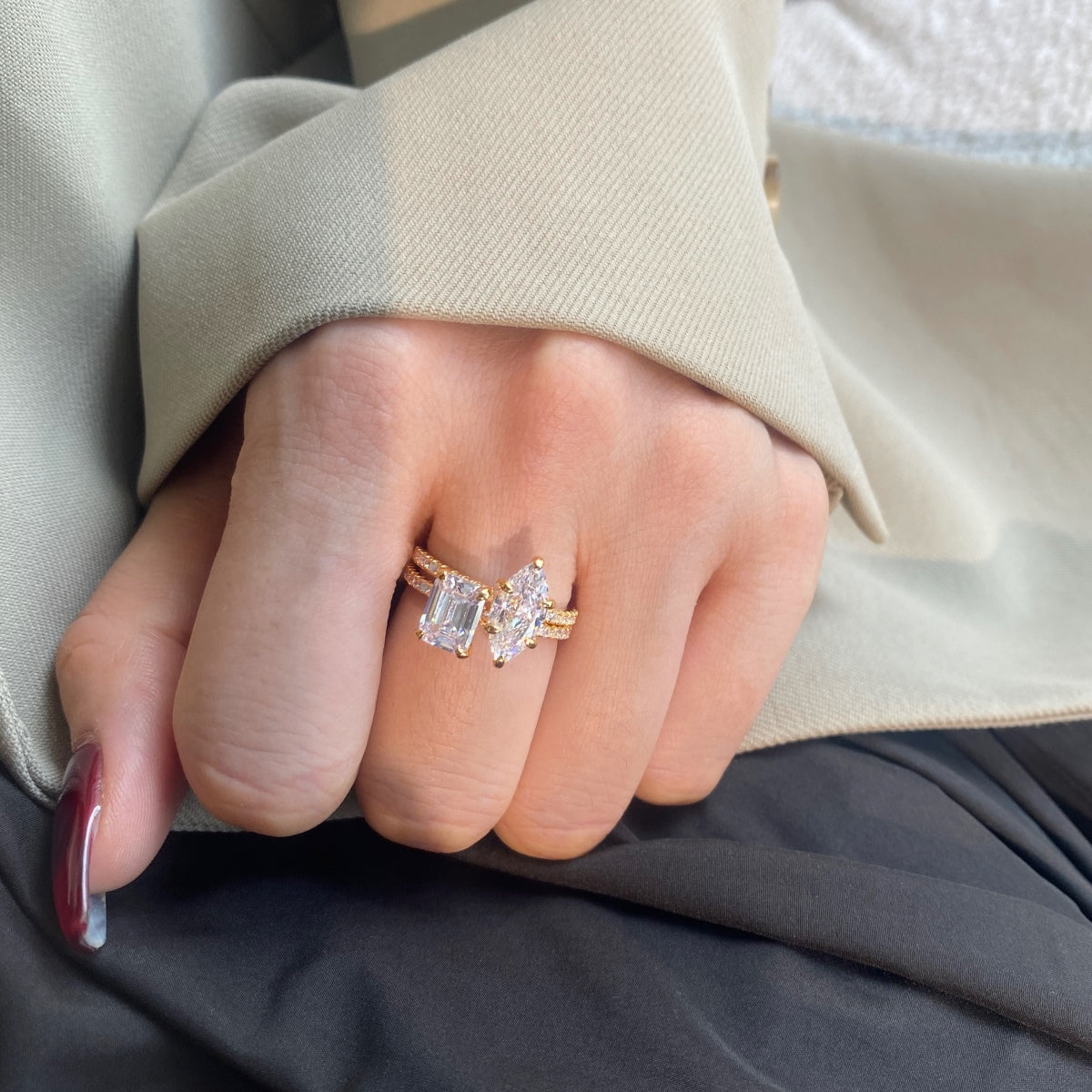 [Vera Jewelry]2.0 Carat Scintillating Ornate Radiant Cut Party Ring