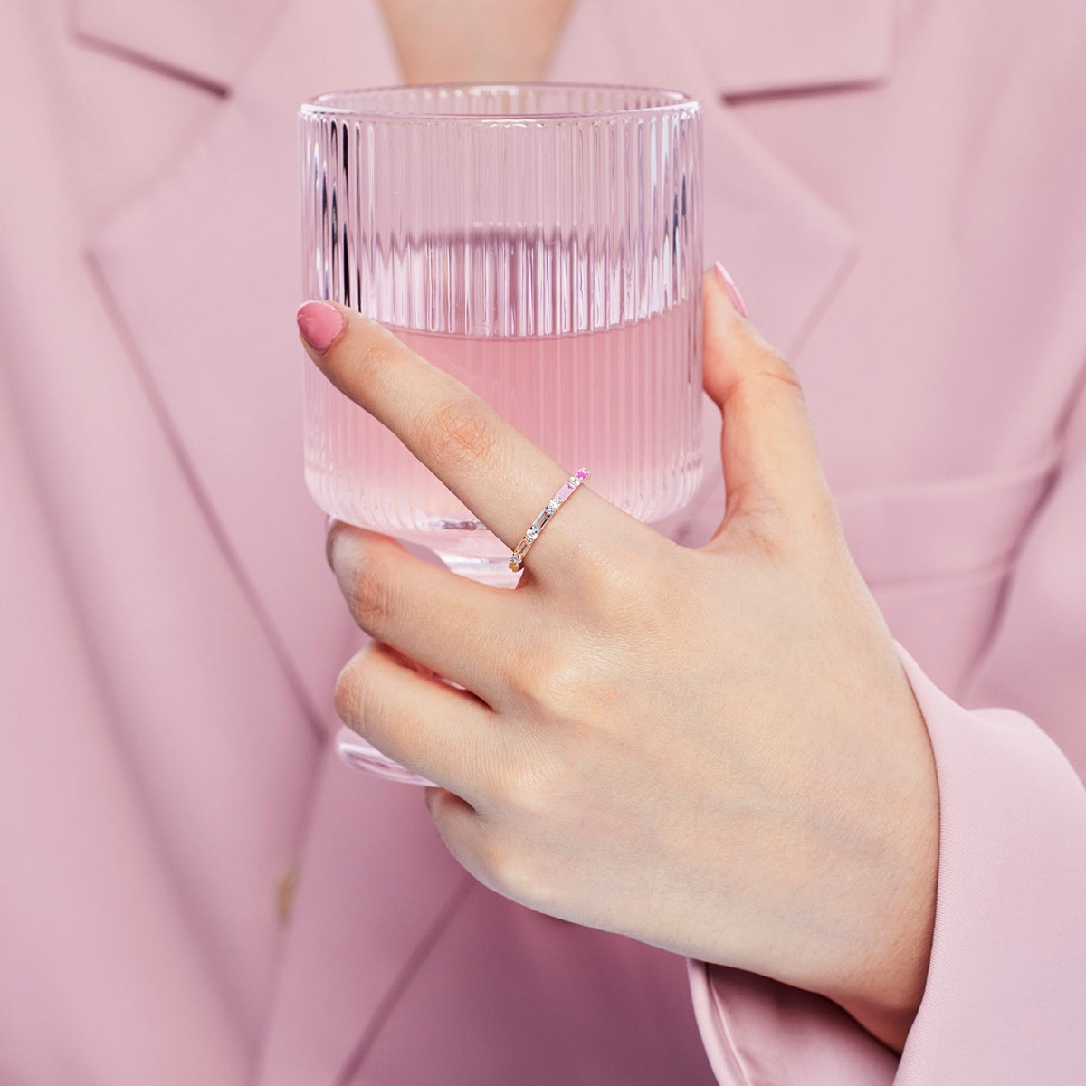 [Vera Jewelry]Lively In Shades Elegant Radiant Cut Daily Ring