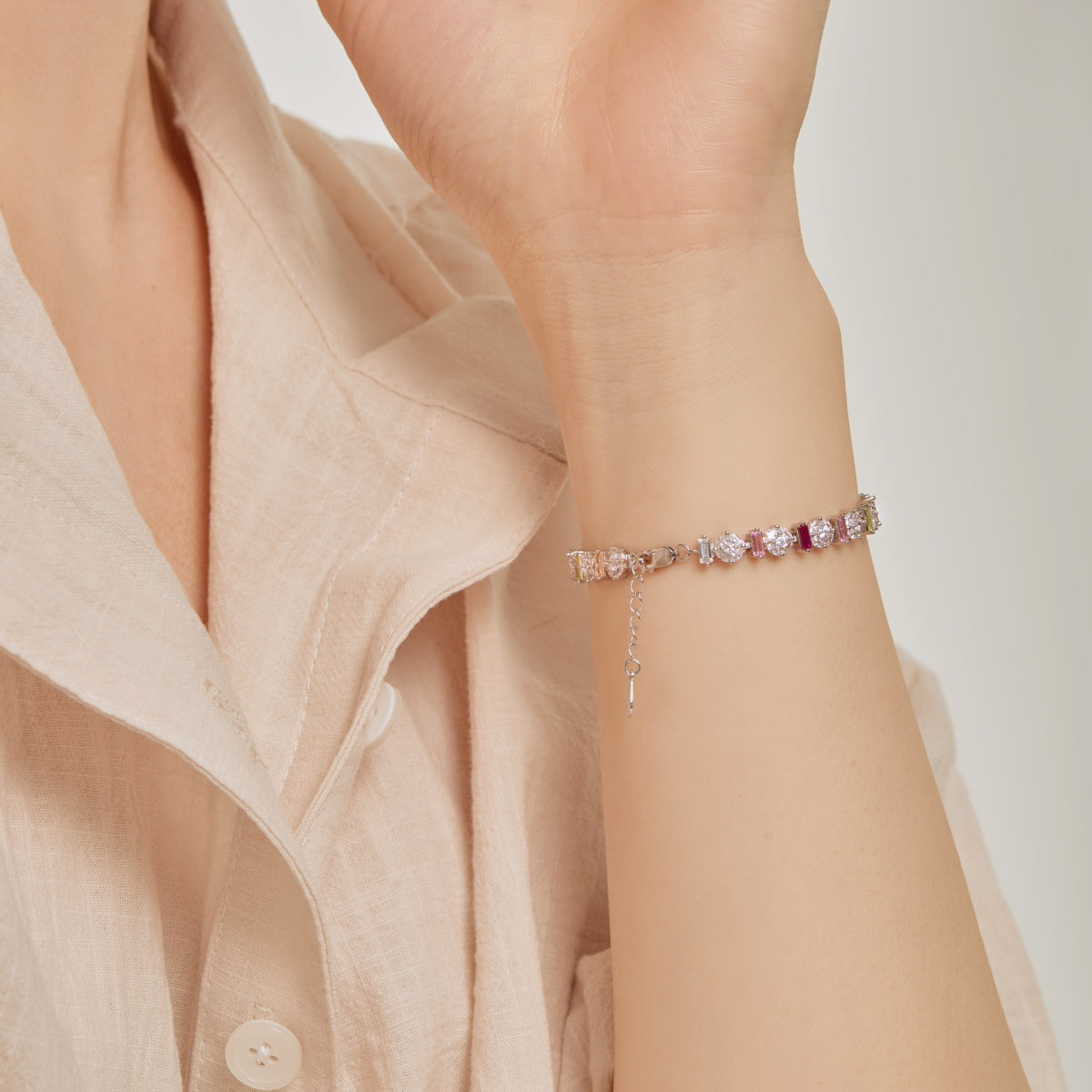 [Vera Jewelry]Radiant Colorful Round Shape Daily Bracelet