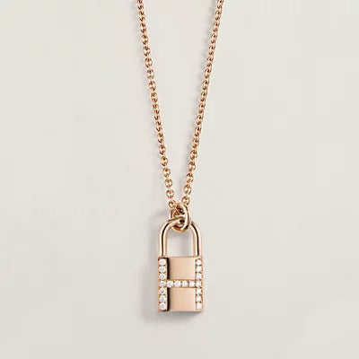 [Vera Jewelry]HM ADVANCED NICHE LOCK HEAD NECKLACE DIAMONDS