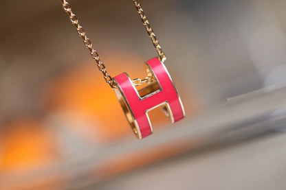 [Vera Jewelry]POP H PEDANT PINK GOLD