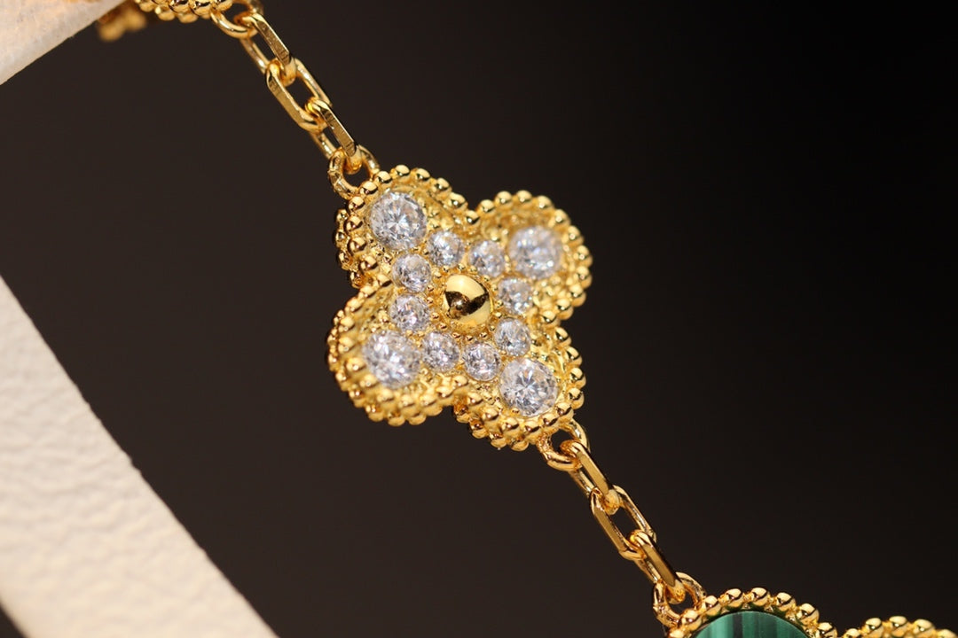 [Vera  Jewelry]CLOVER EARRINGS GOLD MALACHITE DIAMOND 3 MOTIF