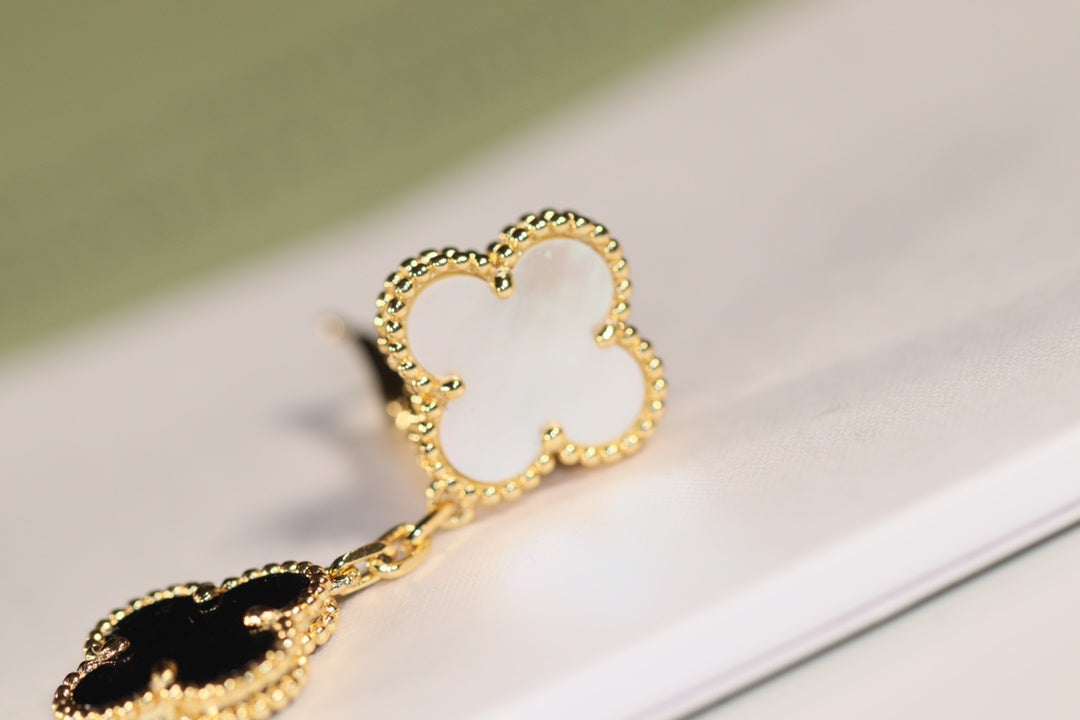 [Vera Jewelry]CLOVER EARRINGS GOLD ONYX MOP 3 MOTIF