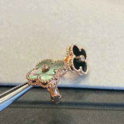 [Vera  Jewelry]CLOVER MEDIUM 1 MOTIFS GRAY MOP  DIAMOND EARRINGS