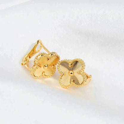 [Vera  Jewelry]CLOVER MEDIUM 1 MOTIFS LASER EARRINGS
