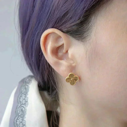 [Vera  Jewelry]CLOVER MEDIUM 1 MOTIFS LASER EARRINGS