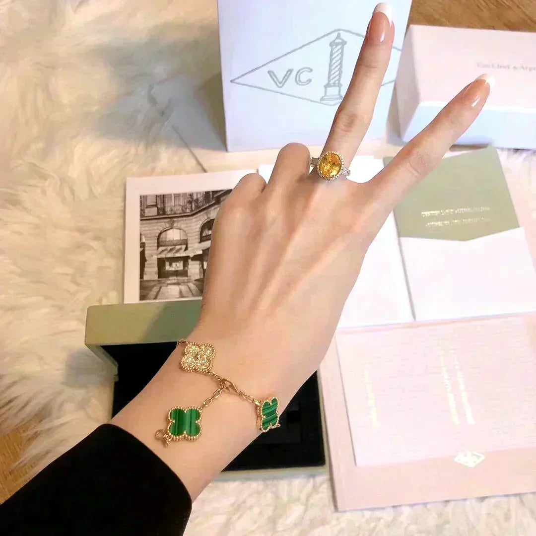 [Vera  Jewelry]LUCKY CLOVER 5-MOTIF BRACELET - MALACHITE COLLECTION