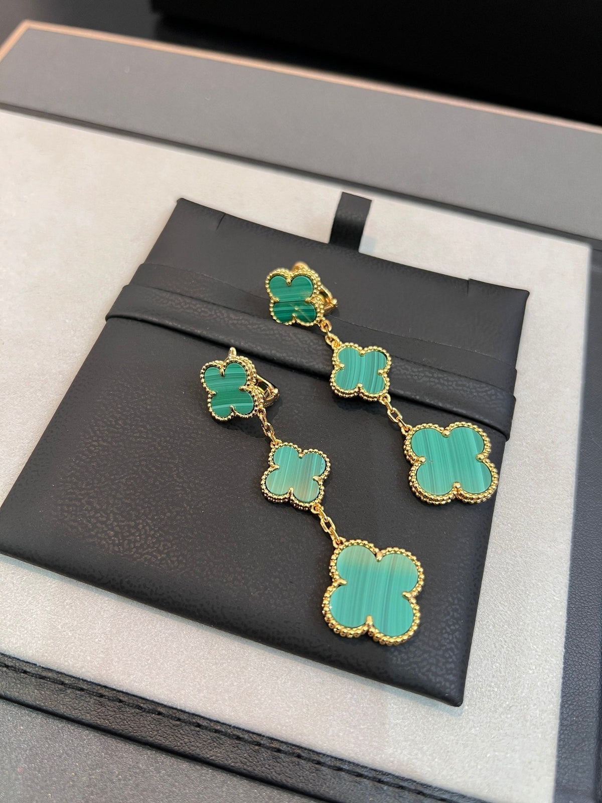 [Vera Jewelry]CLOVER MALACHITE 3 MOTIFS GOLD