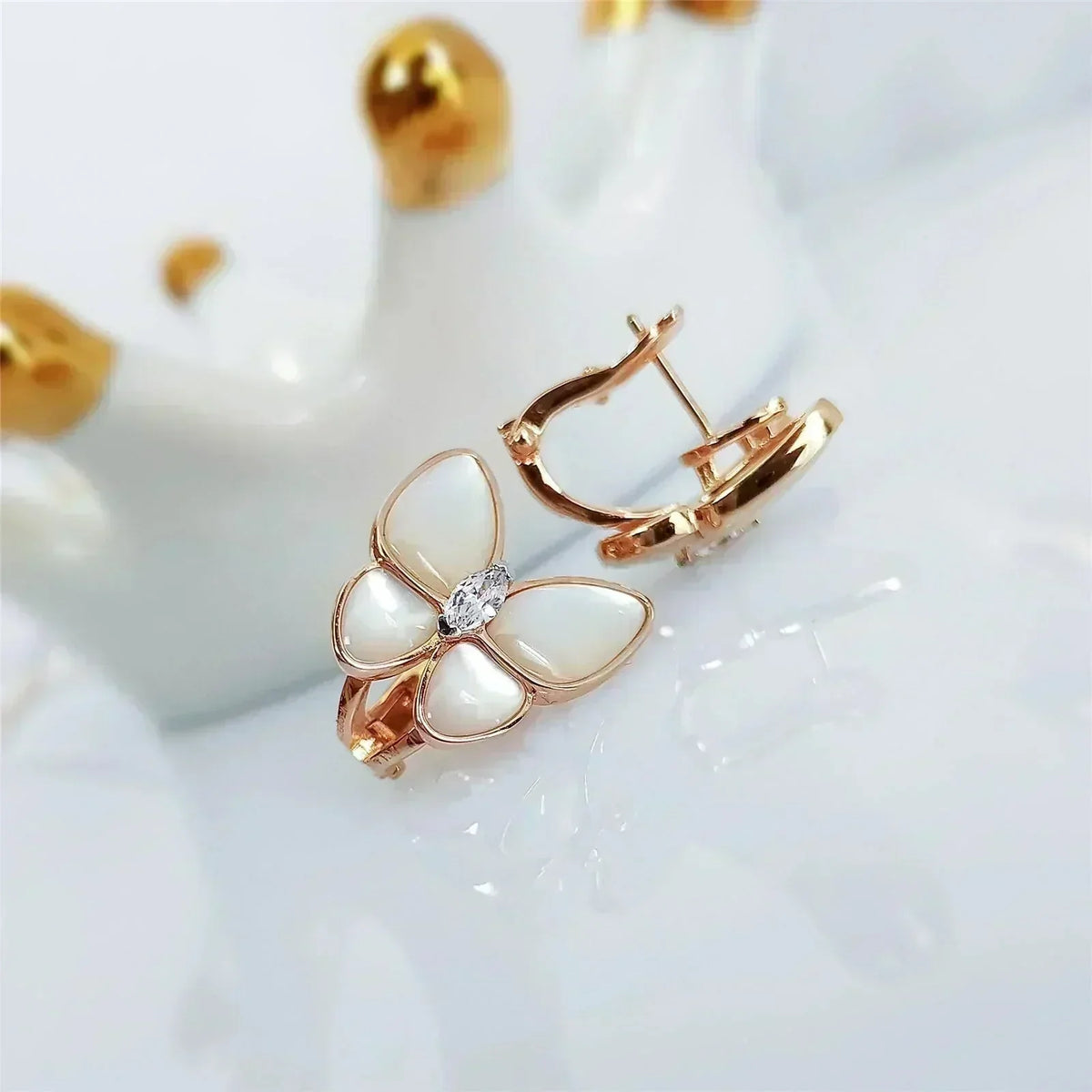 [Vera Jewelry]BUTTERFLY MOP DIAMOND EARRINGS