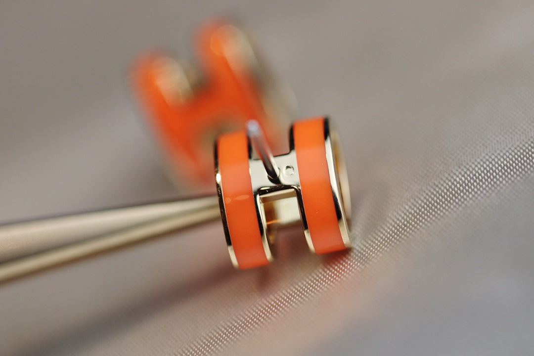 [Vera  Jewelry]MINI POP H EARRINGS ORANGE