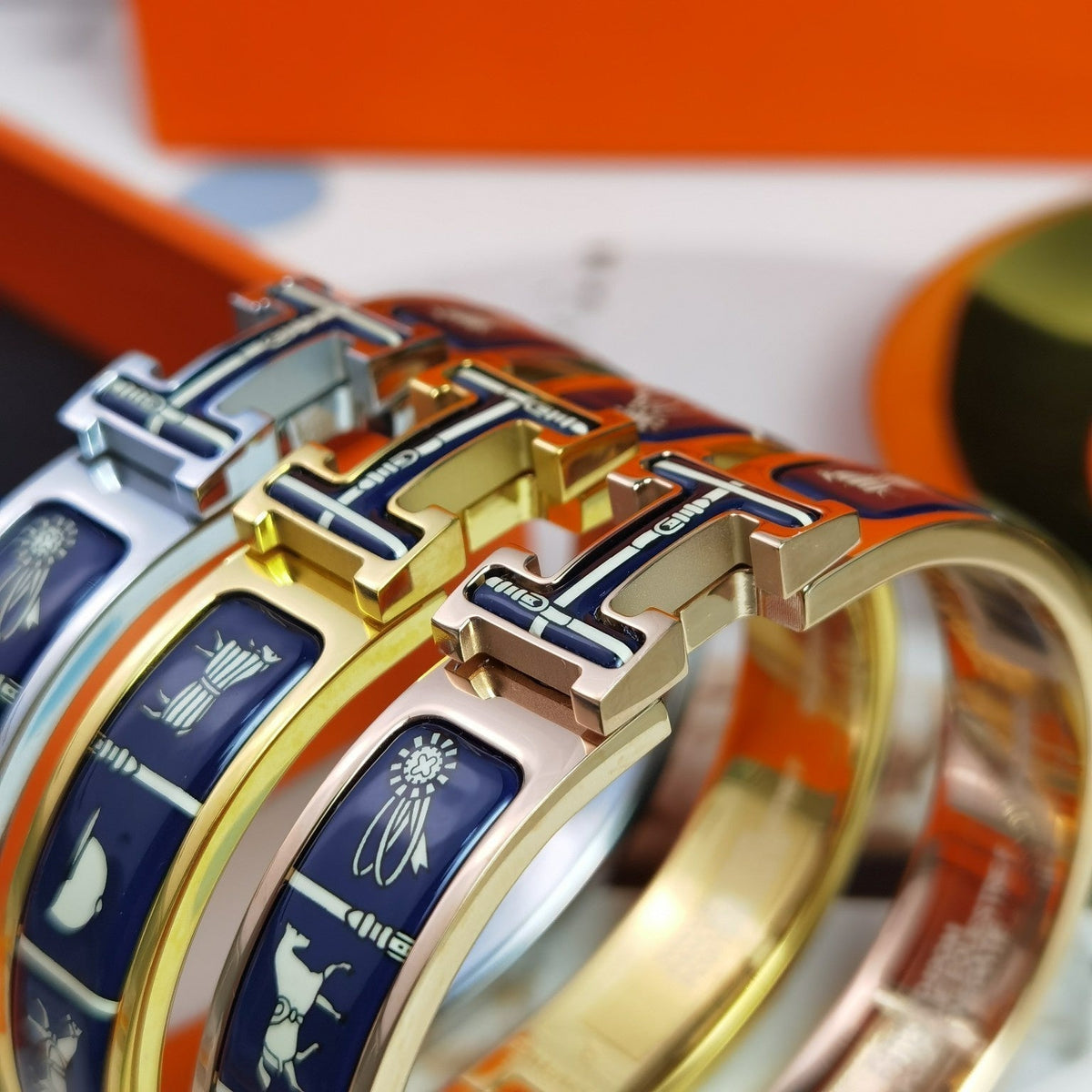 [Vera Jewelry]H COUVERTURES DARK BLUE BRACELET
