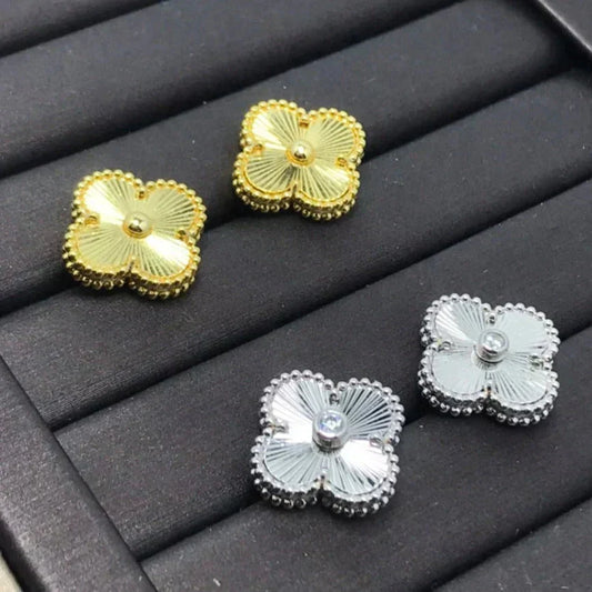 [Vera Jewelry]クローバー ミニ 9.5mm レーザーピアス
