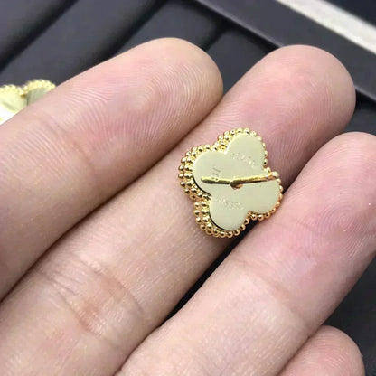 [Vera  Jewelry]CLOVER MINI 9.5MM LASER EARRINGS