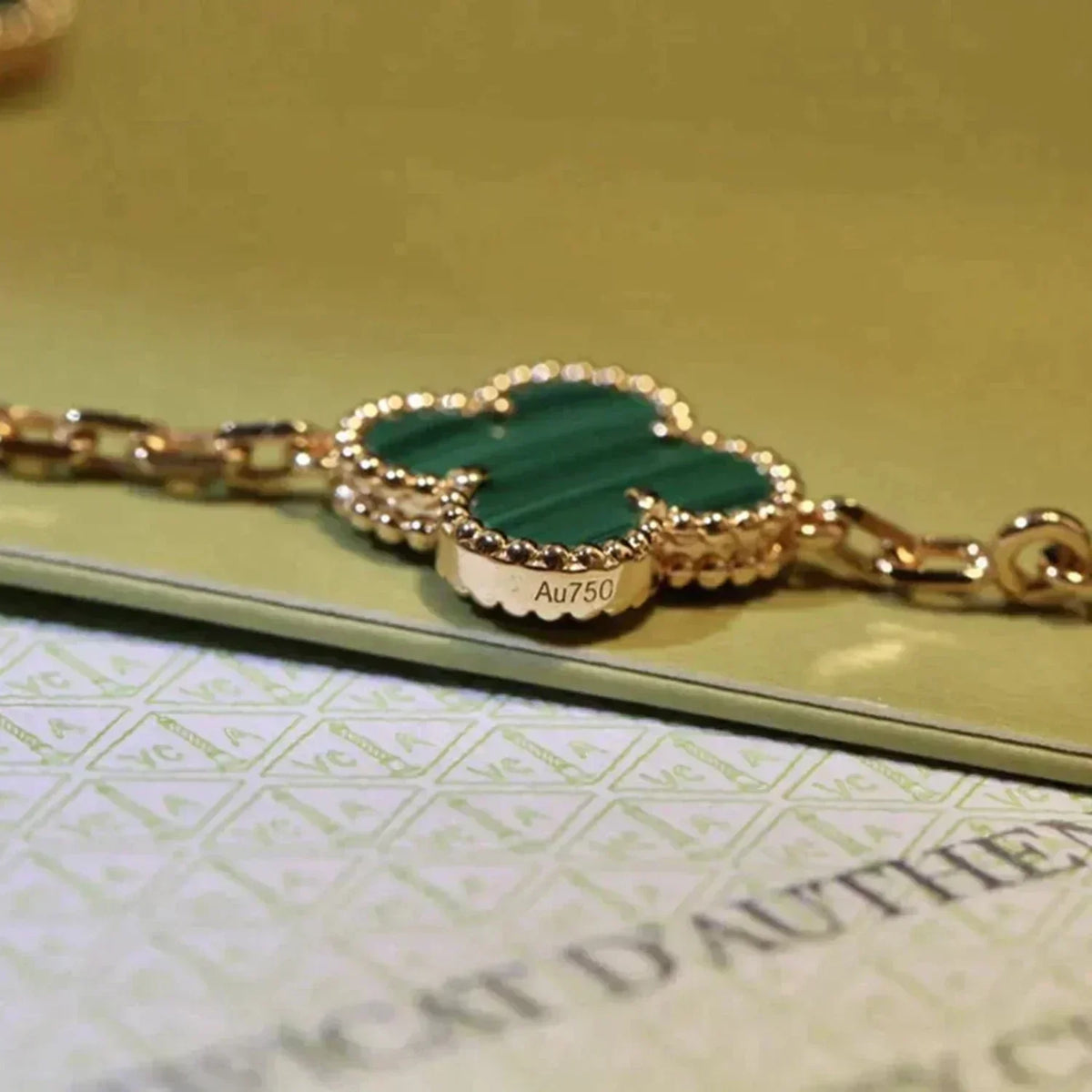 [Vera  Jewelry]LUCKY CLOVER 5-MOTIF BRACELET - MALACHITE COLLECTION