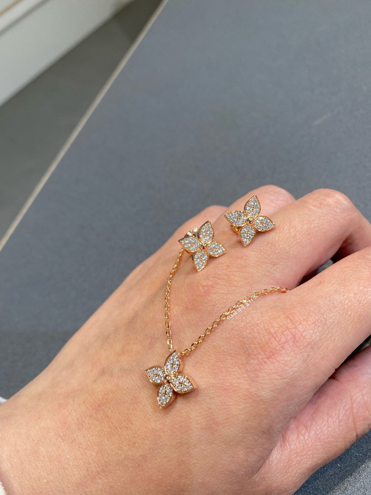 [Vera  Jewelry]STAR DIAMOND NECKALCE