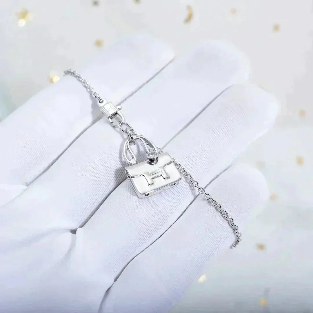[Vera  Jewelry]AMULETTE PEDANT SILVER NECKLACE