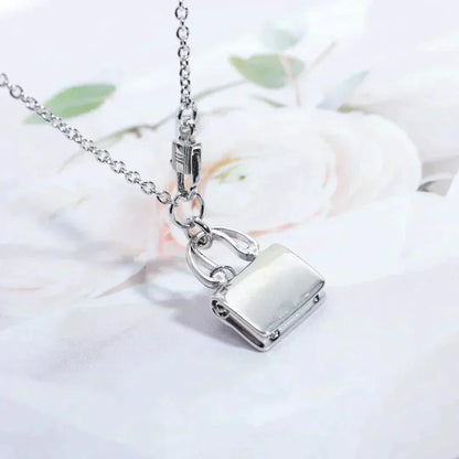 [Vera Jewelry]AMULETTE PEDANT SILVER NECKLACE