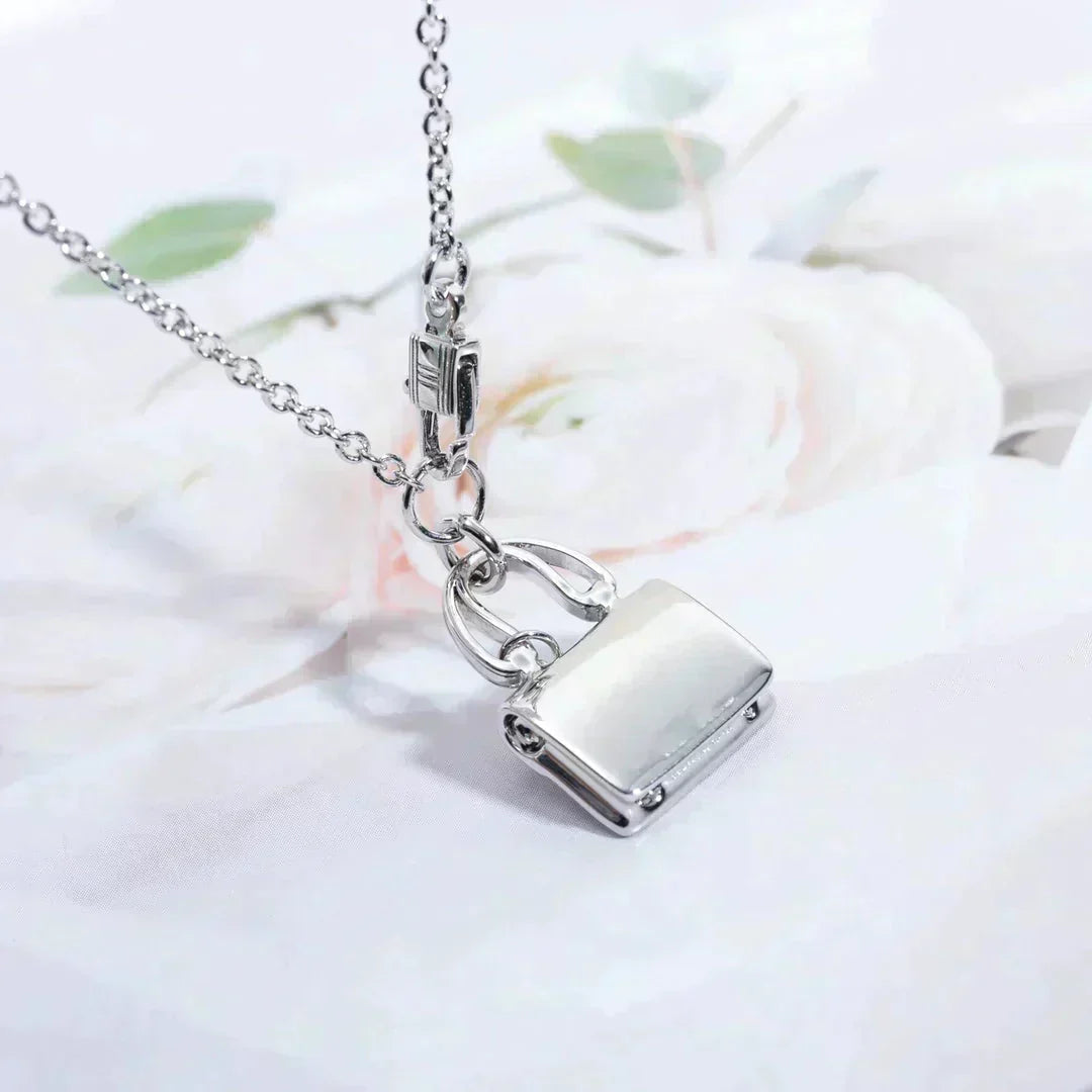 [Vera  Jewelry]AMULETTE PEDANT SILVER NECKLACE