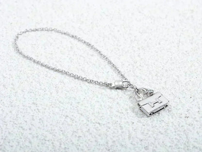 [Vera  Jewelry]AMULETTE PEDANT SILVER NECKLACE