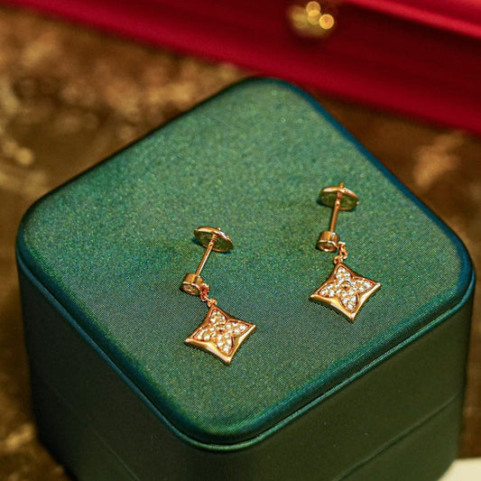 [Vera  Jewelry]STAR DIAMONDS EARRINGS GOLD