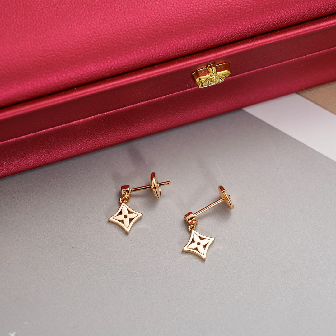 [Vera Jewelry]STAR EARRINGS GOLD