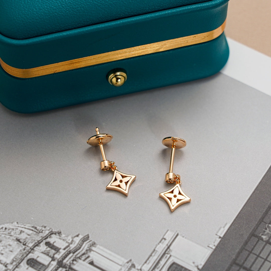 [Vera  Jewelry]STAR EARRINGS GOLD