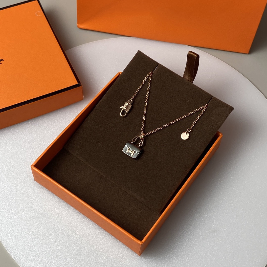 [Vera  Jewelry]CONSTANCE BLACK PEDANT PINK GOLD NECKLACE