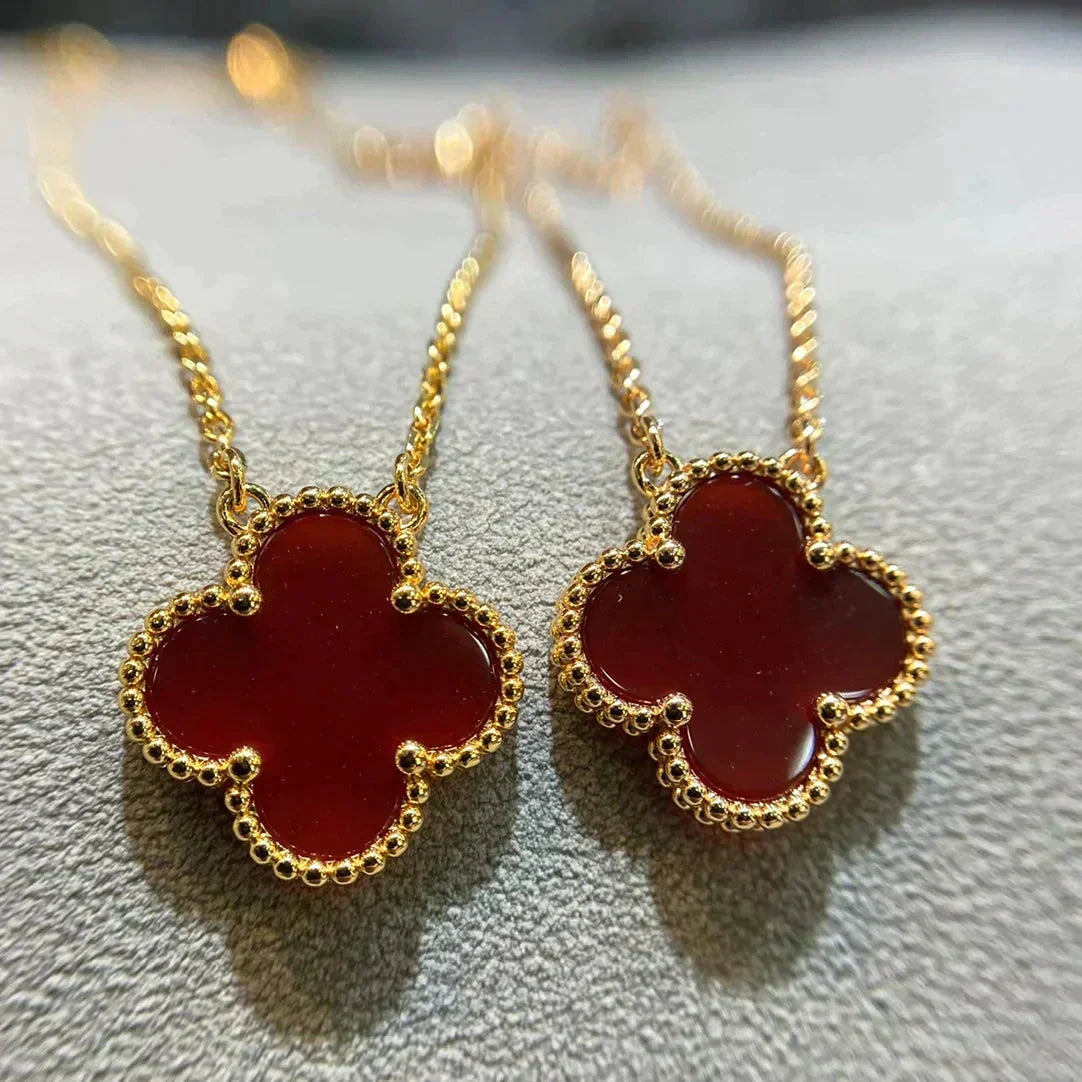 [Vera  Jewelry]CLOVER 15MM CARNELIAN SINGLE FLOWER NECKLACE