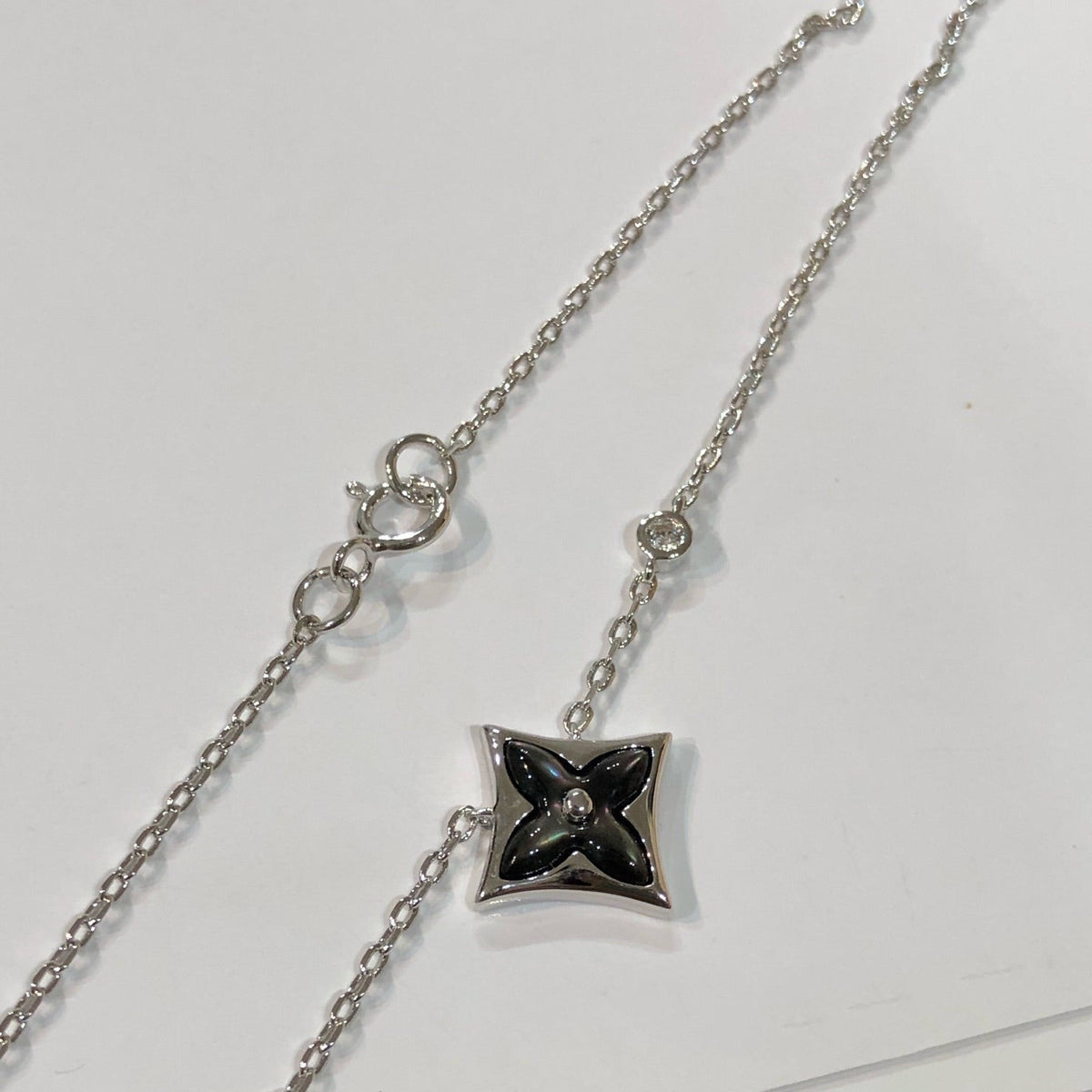 [Vera Jewelry]STAR BLACK MOP NECKLACE