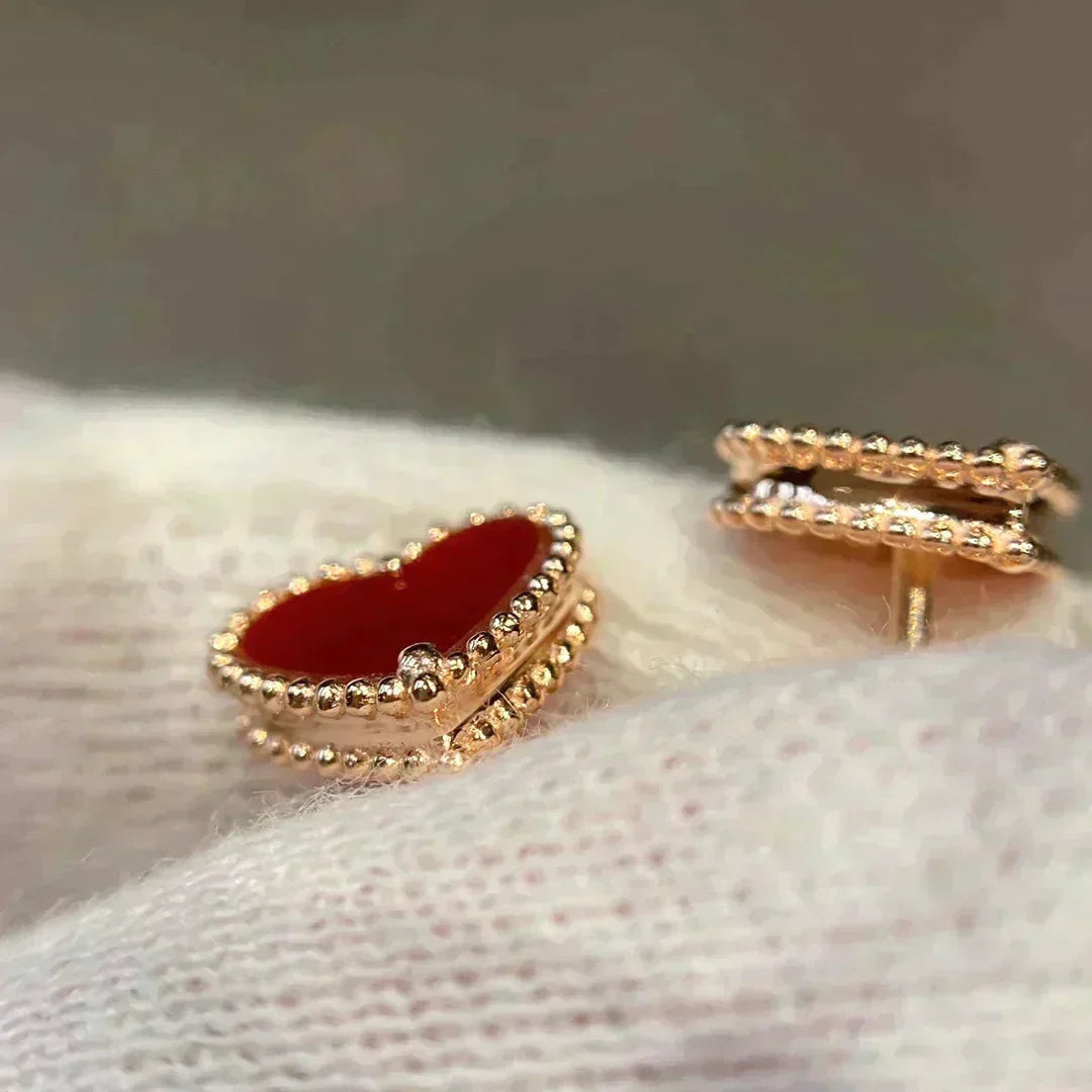 [Vera Jewelry]HEART CARNELIAN STUD EARRINGS