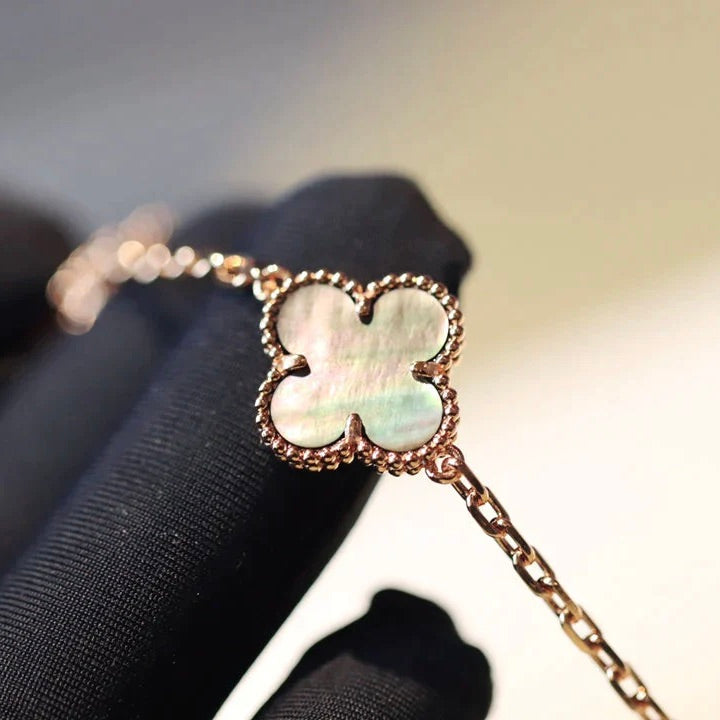 [Vera Jewelry]CLOVER 20 MOTIFS DARK MOP DIAMOND  NECKLACE