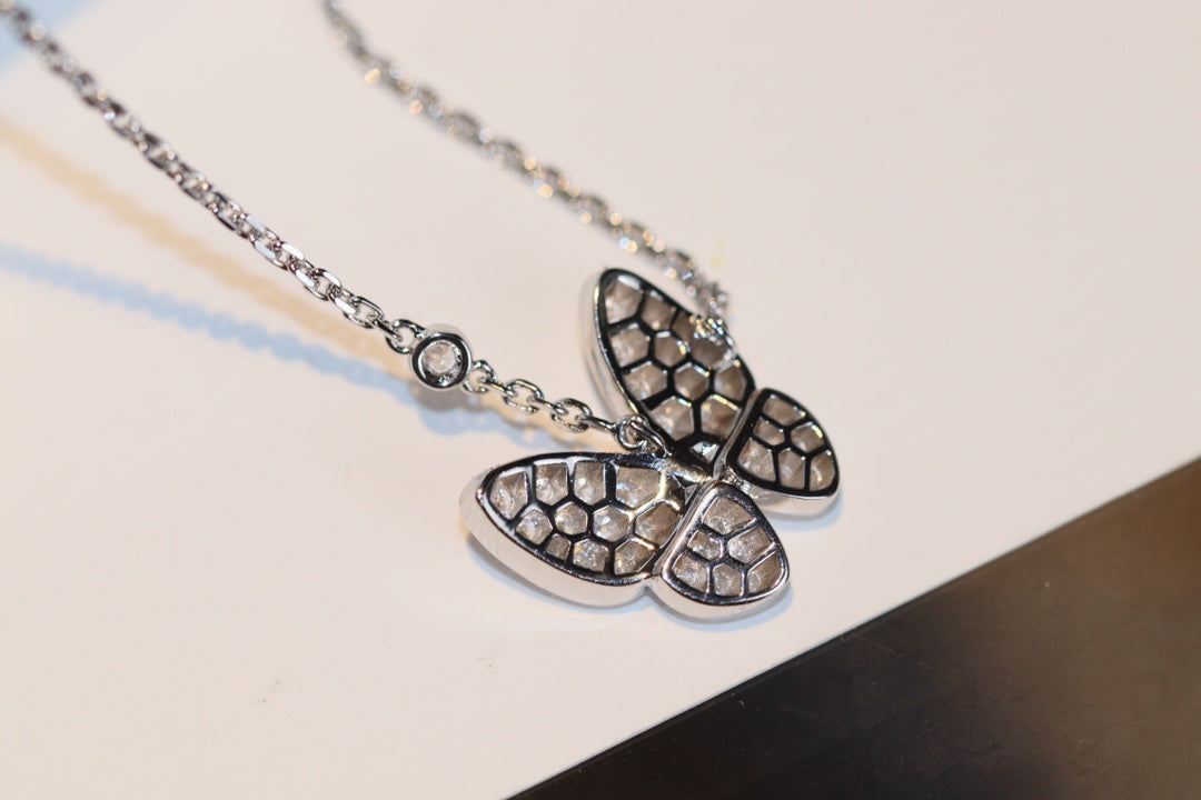 [Vera  Jewelry]BUTTERFLY DIAMOND NECKLACE
