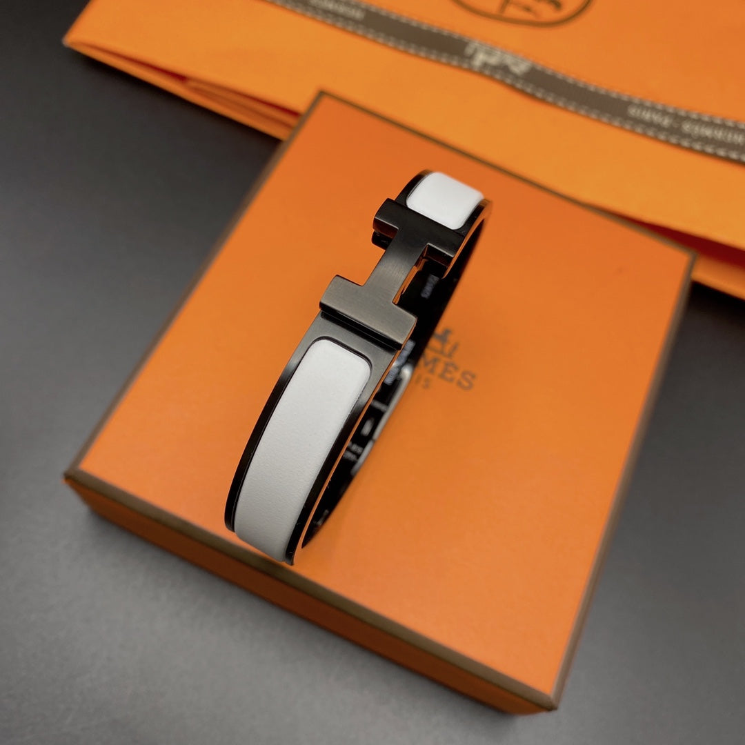 [Vera Jewelry]H BRACELET 12MM BLACK WHITE CERAMIC