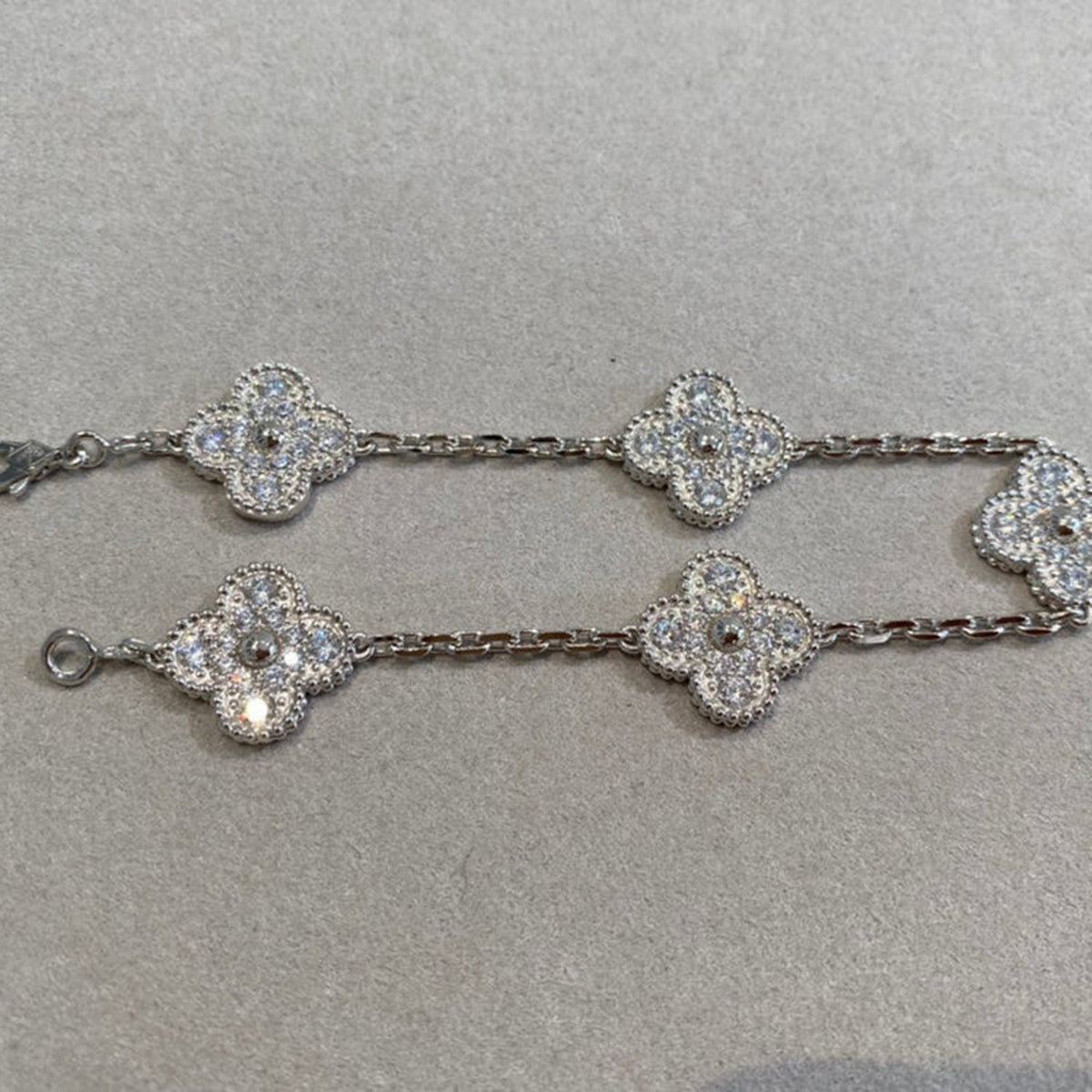 [Vera Jewelry] CLOVER 5 MOTIF FULL DIAMOND BRACELET COLLECTION