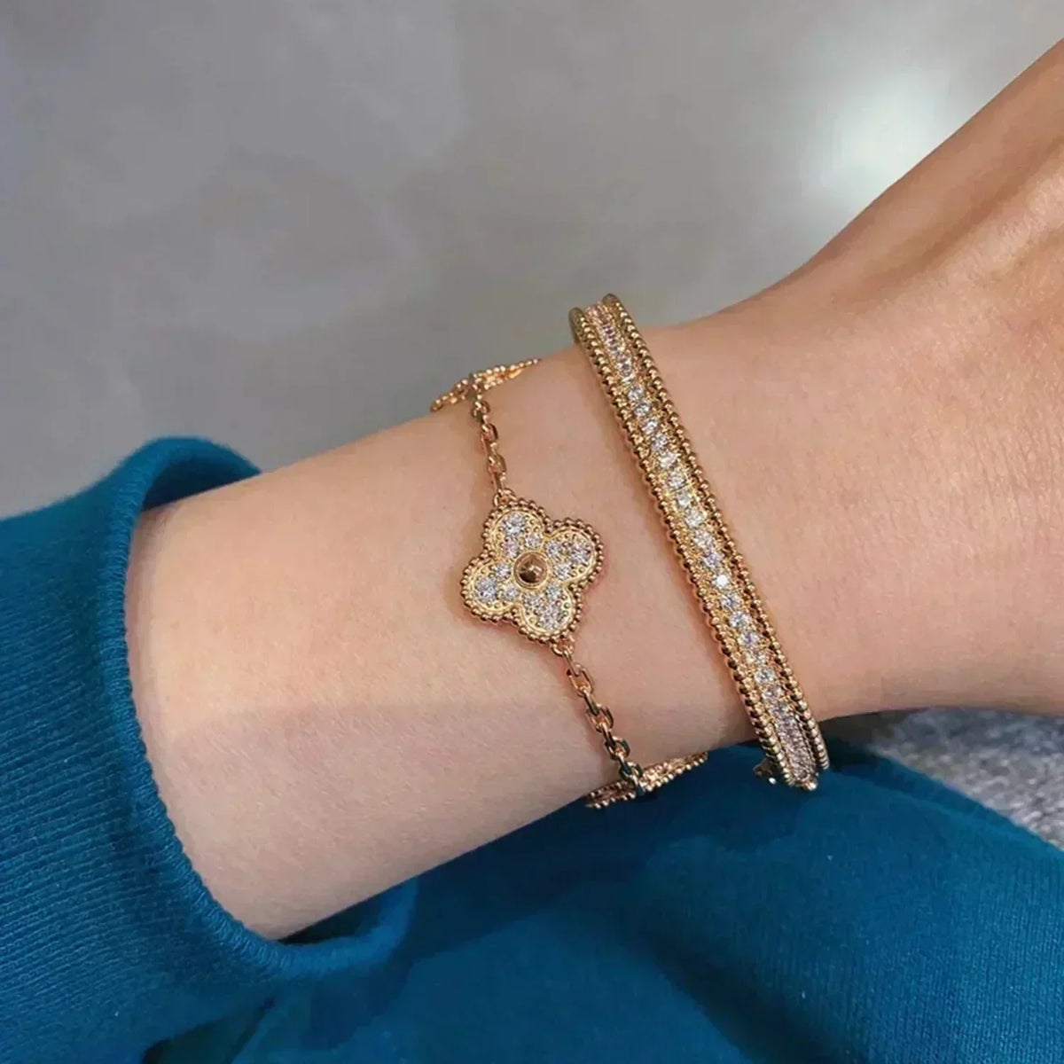 [Vera  Jewelry]LUCKY CLOVER 5-MOTIF BRACELET - FULL-DIAMOND
